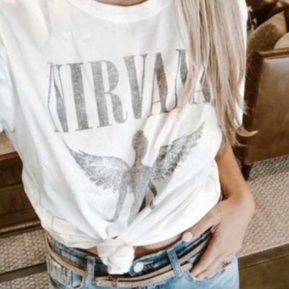 Tops - Nirvana band white tee shirt